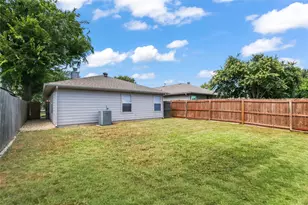 826 Savage Dr, Denton, TX 76207 - Photo 18