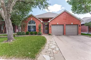 4512 Angelina Way, Fort Worth, TX 76137 - Photo 2