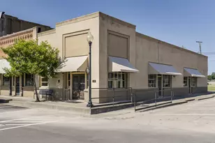 118 N Main St, Palmer, TX 75152 - Photo 1