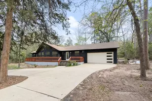 284 Pleasant Hill Ln, Holly Lake Ranch, TX 75765 - Photo 14