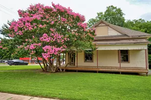 400 S Broad St, Saint Jo, TX 76265 - Photo 12