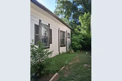 3222 Garden Lane, Dallas, TX 75215 - Photo 2