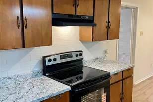 905 Northshore Dr, Garland, TX 75040 - Photo 10