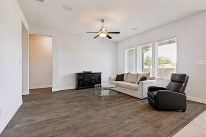 1404 Lakeview Drive, Pelican Bay, TX 76020 - Photo 8