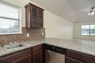 1220 Berkeley Dr, Burleson, TX 76028 - Photo 26