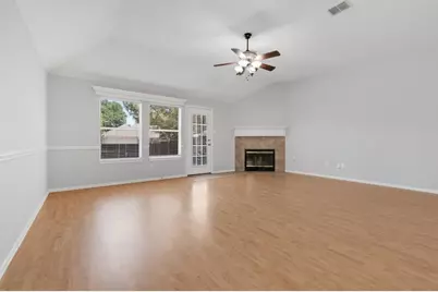 5612 Longhorn Drive, The Colony, TX 75056 - Photo 6