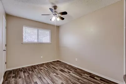 3712 Roussillon Drive, Carrollton, TX 75007 - Photo 22
