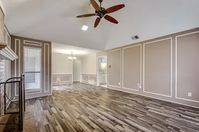 3712 Roussillon Drive, Carrollton, TX 75007 - Photo 6