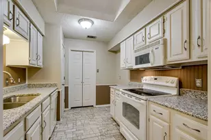 3712 Roussillon Dr, Carrollton, TX 75007 - Photo 18