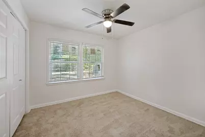 1102 E Lovers Lane, Arlington, TX 76010 - Photo 8
