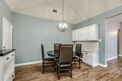 4516 Highridge Drive, The Colony, TX 75056 - Photo 10