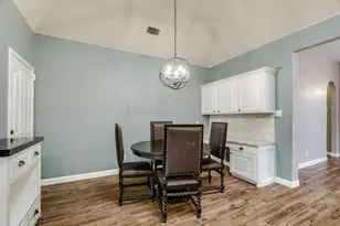 4516 Highridge Dr, The Colony, TX 75056 - Photo 10
