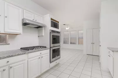 14617 Woodshadow Lane, Addison, TX 75001 - Photo 10