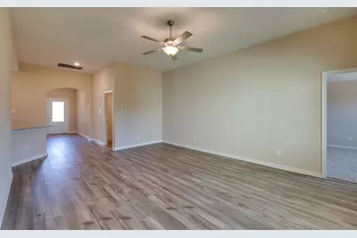 352 Lowery Oaks Trail, Fort Worth, TX 76120 - Photo 14