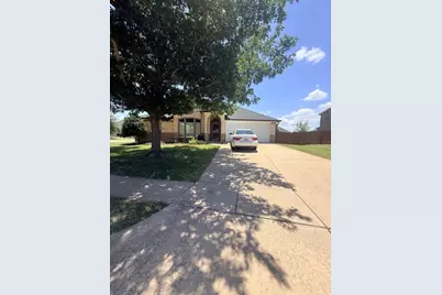 136 Holly Street, Waxahachie, TX 75165 - Photo 1