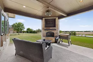 10509 County Rd 1001, Godley, TX 76044 - Photo 30