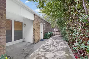 3025 Westforest Dr, Dallas, TX 75229 - Photo 22