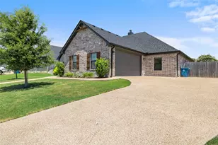 932 Gallant Fox Rd, Hewitt, TX 76643 - Photo 36