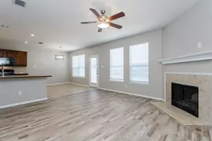 203 Arabian Rd, Waxahachie, TX 75165 - Photo 8