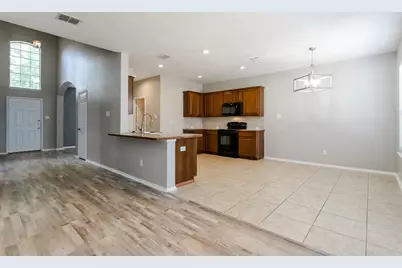 203 Arabian Road, Waxahachie, TX 75165 - Photo 2