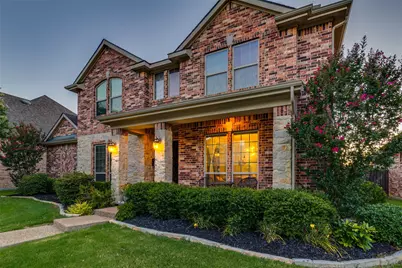 720 Four Stones Boulevard, Lewisville, TX 75056 - Photo 2