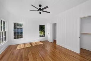 3410 Meadowbrook Dr, Fort Worth, TX 76103 - Photo 12