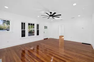 3410 Meadowbrook Dr, Fort Worth, TX 76103 - Photo 6