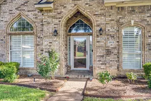 2913 Bellerive Dr, Plano, TX 75025 - Photo 2