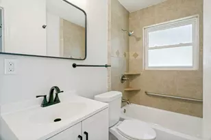 748 Oak Dr, Hurst, TX 76053 - Photo 8