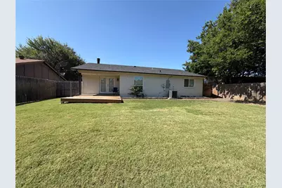 524 Cole Avenue, Saginaw, TX 76179 - Photo 18