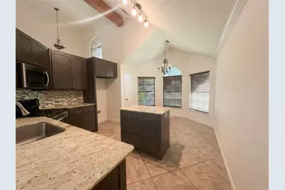 1404 Daffodil Lane, Lewisville, TX 75077 - Photo 6