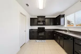 5305 Wharfside Pl, Denton, TX 76208 - Photo 10
