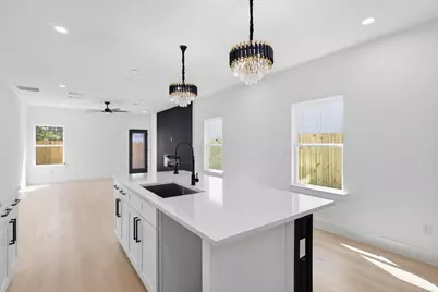 2534 Lowery Street, Dallas, TX 75215 - Photo 8