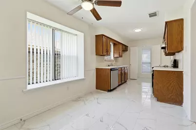 3133 Landover Drive, Carrollton, TX 75007 - Photo 10
