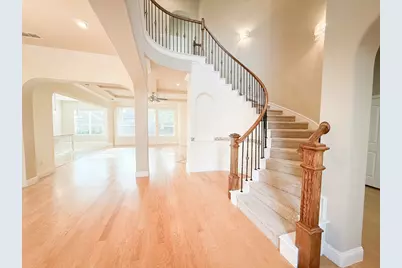 7048 Fullerton Circle, Frisco, TX 75035 - Photo 2