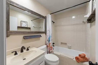 2739 Sedgeway Lane, Carrollton, TX 75006 - Photo 32