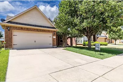 4333 Summersweet Lane, Fort Worth, TX 76036 - Photo 2