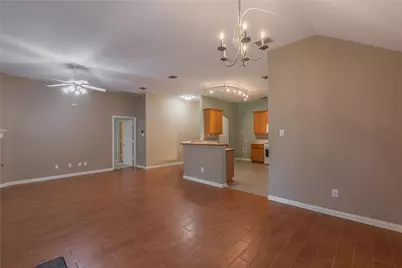 7801 Quiet Waters Drive, Arlington, TX 76016 - Photo 16