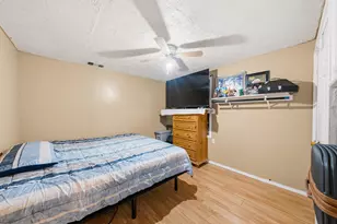 2410 S Franklin St, Dallas, TX 75233 - Photo 16