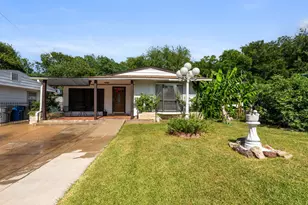 2410 S Franklin St, Dallas, TX 75233 - Photo 1