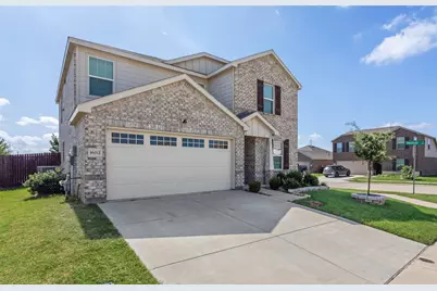 16012 Crews Avenue, Haslet, TX 76052 - Photo 2