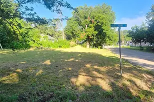 1210 St John St, Greenville, TX 75401 - Photo 1