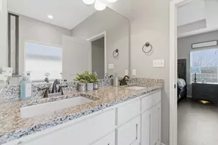 711 Hadley Ln, Valley View, TX 76272 - Photo 20