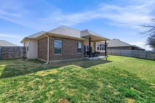 711 Hadley Ln, Valley View, TX 76272 - Photo 28