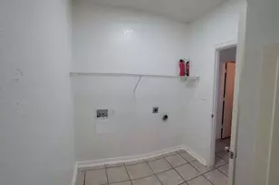 909 Avondale Ln, Plano, TX 75025 - Photo 16