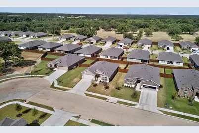 332 Pecos Drive, Azle, TX 76020 - Photo 28