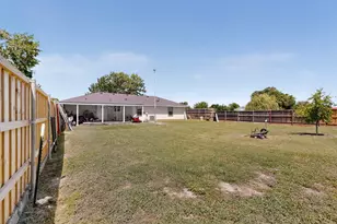 3671 Sundown Rd, Greenville, TX 75402 - Photo 14