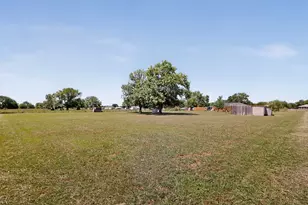 3671 Sundown Rd, Greenville, TX 75402 - Photo 6