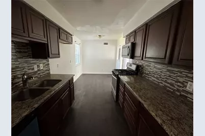 4612 Emerson Street, Fort Worth, TX 76119 - Photo 2