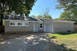4612 Emerson St, Fort Worth, TX 76119 - Photo 1